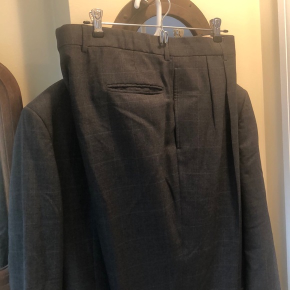 Jos A Bank Travelers Suit